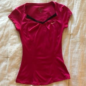 Women’s Nike dry fit top XS